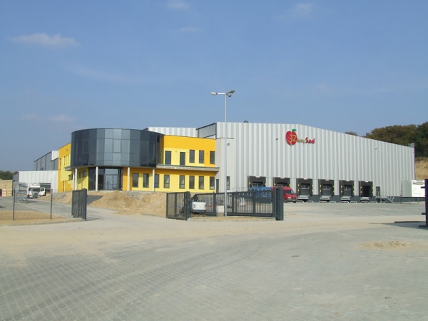 Budynek biurowy i przechowalniczy w Samborcu...